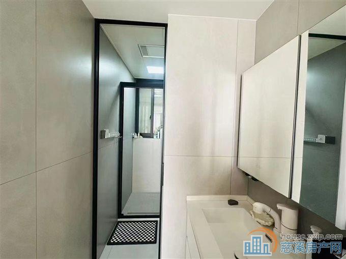 新潮塘北苑84平豪装可读书带产权车位