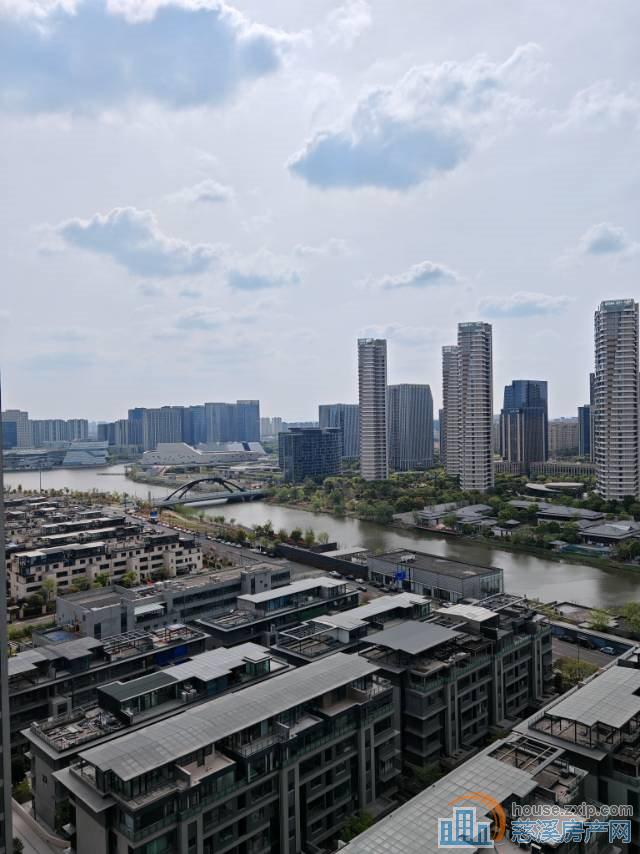 湖樾云著湖景房中高层129平