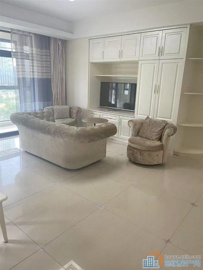 捡漏梅林苑90平方架空层99.9万精装