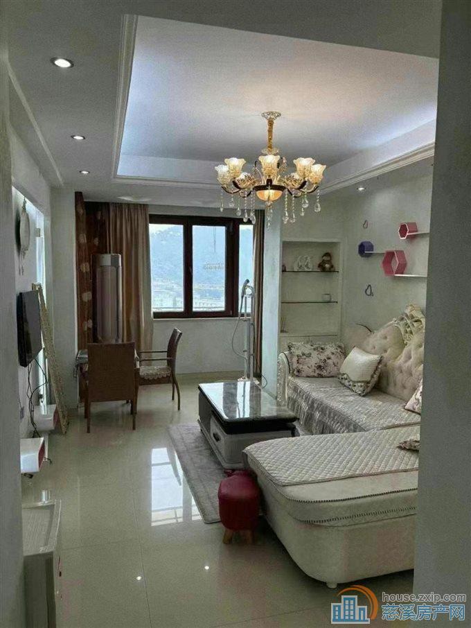 和润公寓60平精装98万可读书