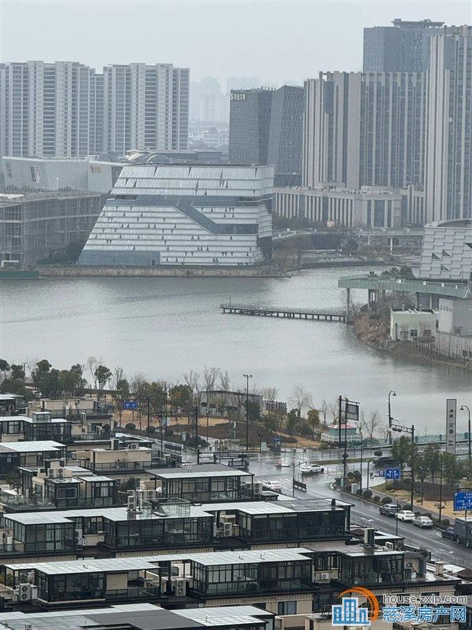 捡漏！湖樾云著128平228万 河景房