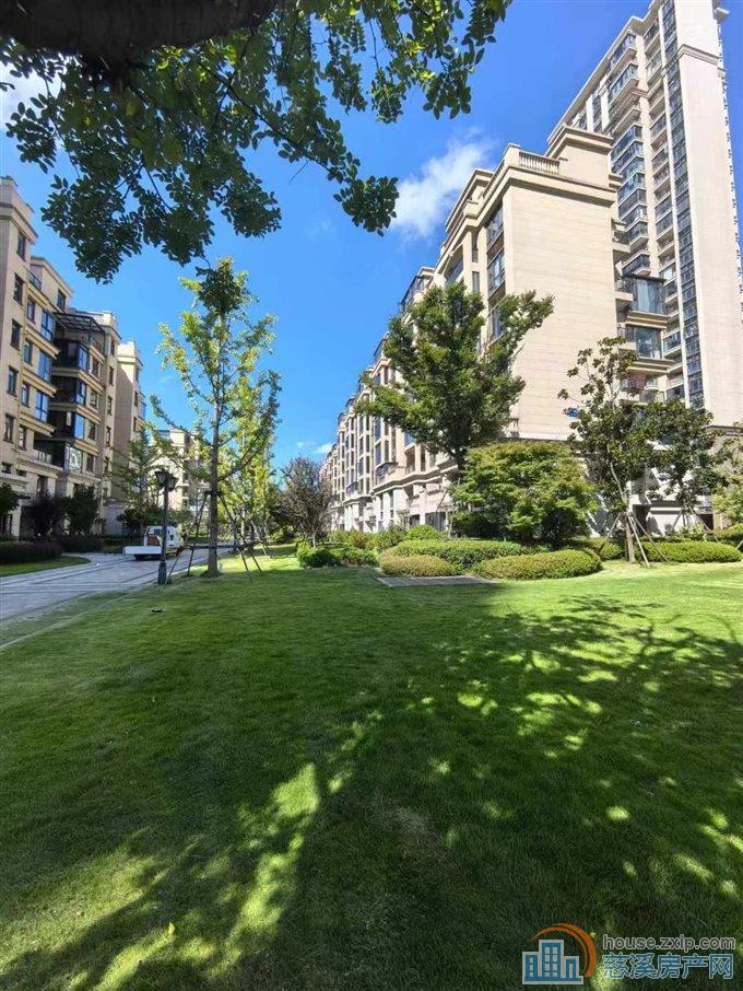 精装特价：恒大河悦府洋房6楼层高3.3