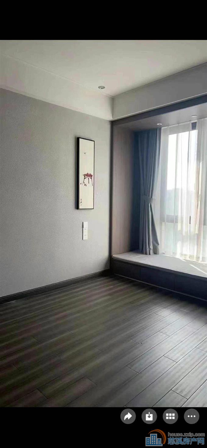 嘉景园120平好楼层带车位储藏间精装