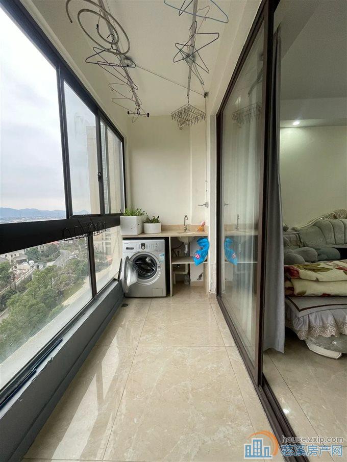 峙山庄园  自住精装  拎包入住