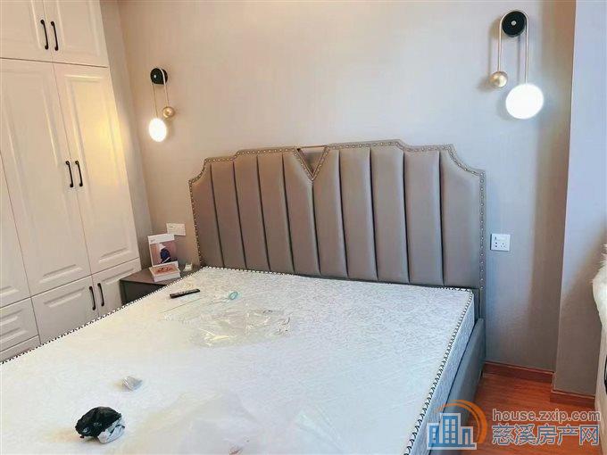 尚德家园黄金楼层 64平储物间精装新