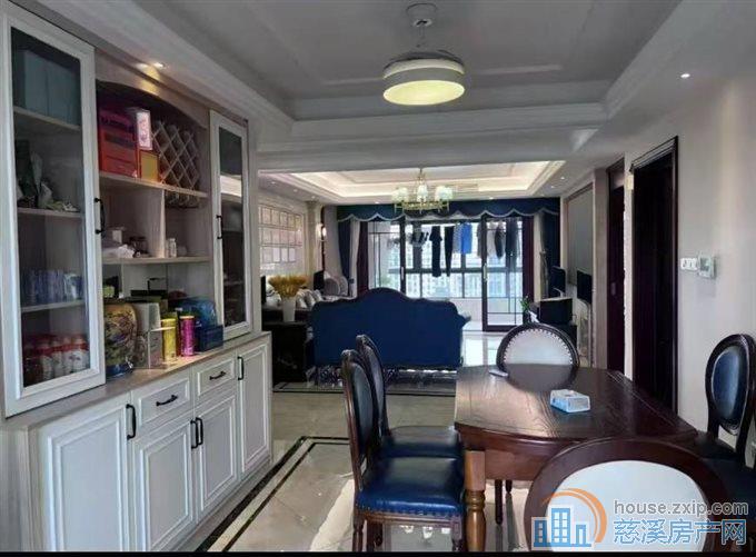 金仕华庭豪装142平方