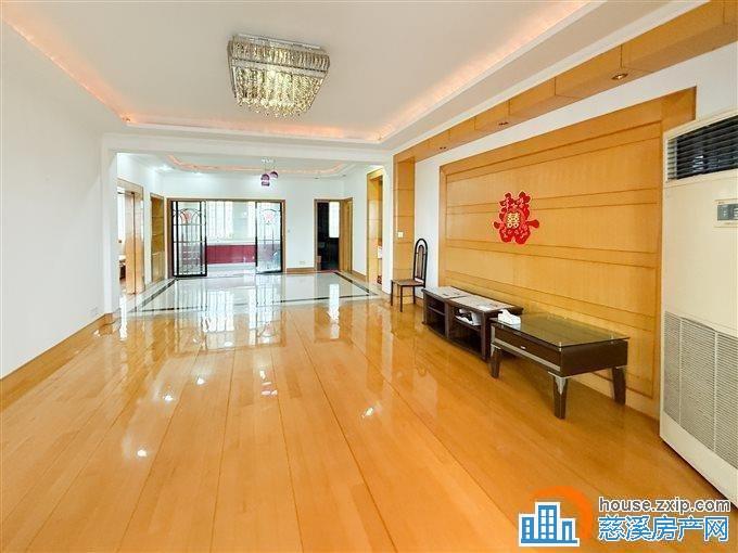 三北公寓157平139.8万送朝南大车库