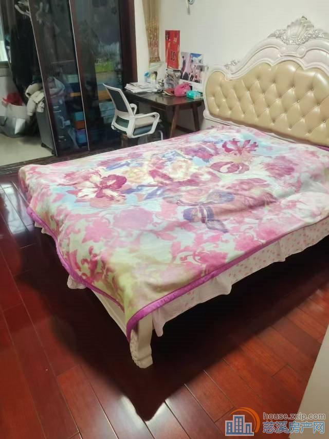 金南小区4楼73.6平十架精装78万