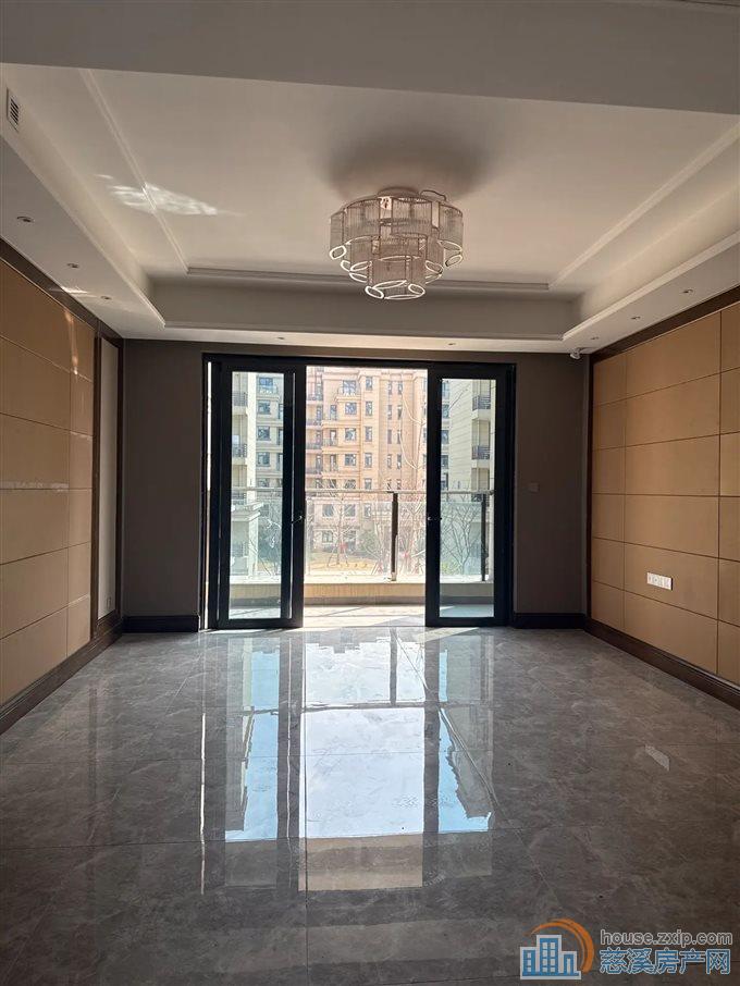 恒大河悦府130平135万统一精装修