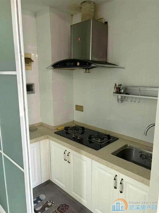 和润公寓60平精装98万可读书