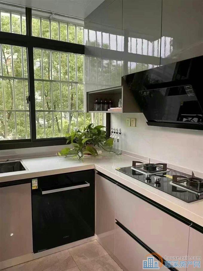 城东新村豪装下半年初二好楼层