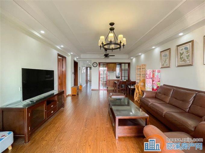 绿城诚园128.25平185万送车位