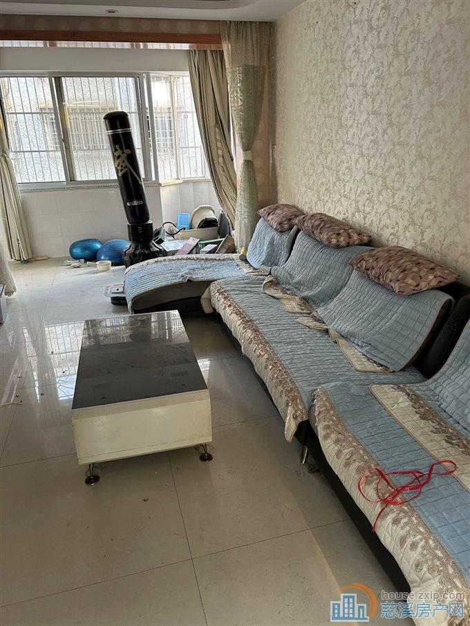 白云公寓123平精装修带车库125万直接