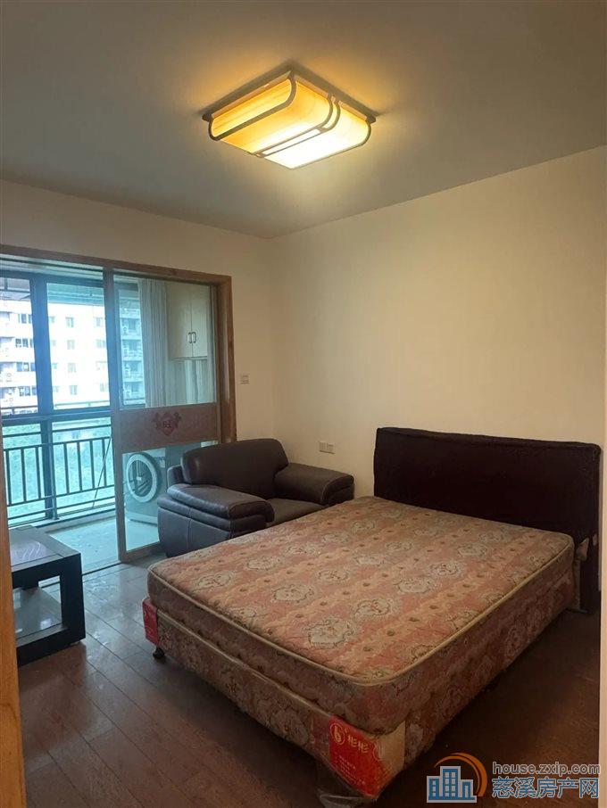 人和家园 精装 带车位 杂物间 无在读