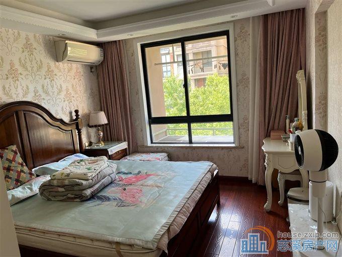 城市桃源90平118万精装修