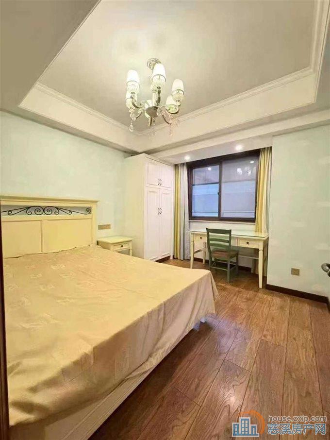 特价白金湾133平品牌豪华装修带车位直接