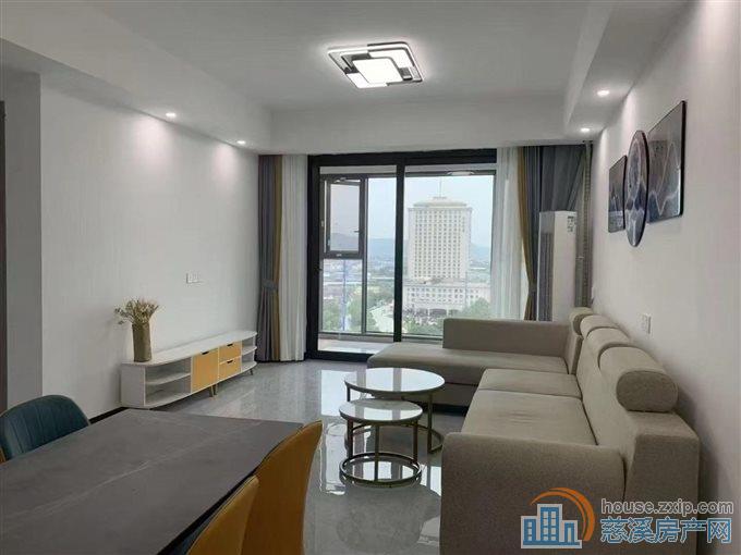 捡漏融创江景苑102平黄金楼层精装