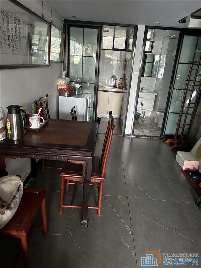 阳光城店面53平精装修68万直接