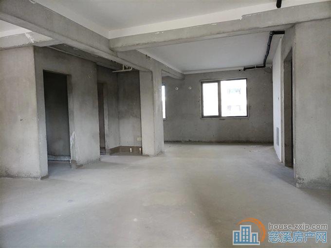 悦翠云庭 毛坯119平方140万房票可用