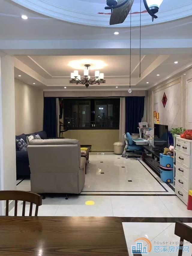 出售白金湾98平方 中间楼层