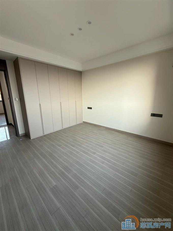 尚德家园电梯洋房 全新精装未入住116万