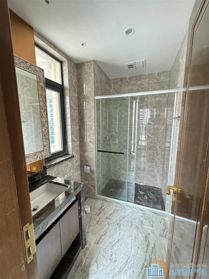 余姚恒大河悦府 精装洋房127平125万