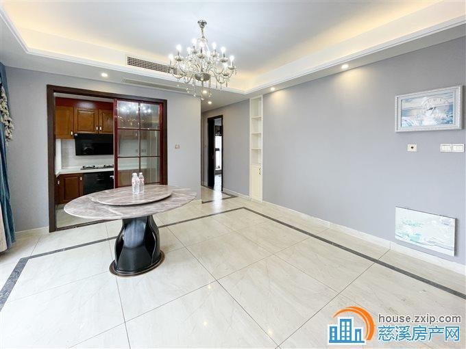 急售绿城诚园132.33平168.8万