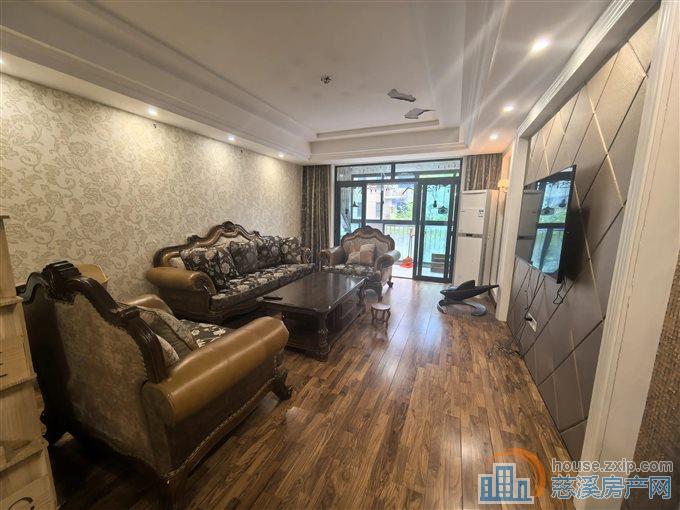 金色港湾小区 电梯洋房 拎包入住