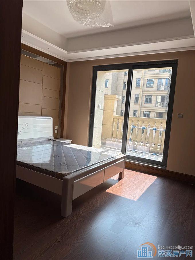 恒大河悦府130平130万精装修