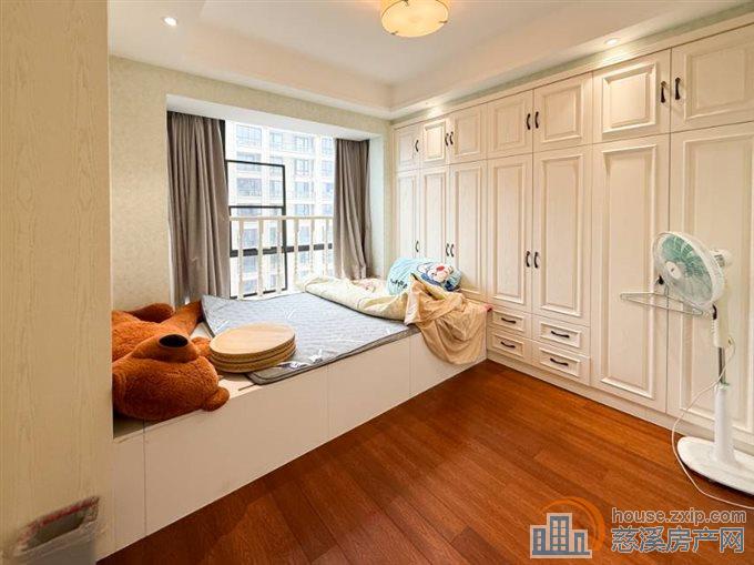 祥生祥园 精装边套 送机械车位