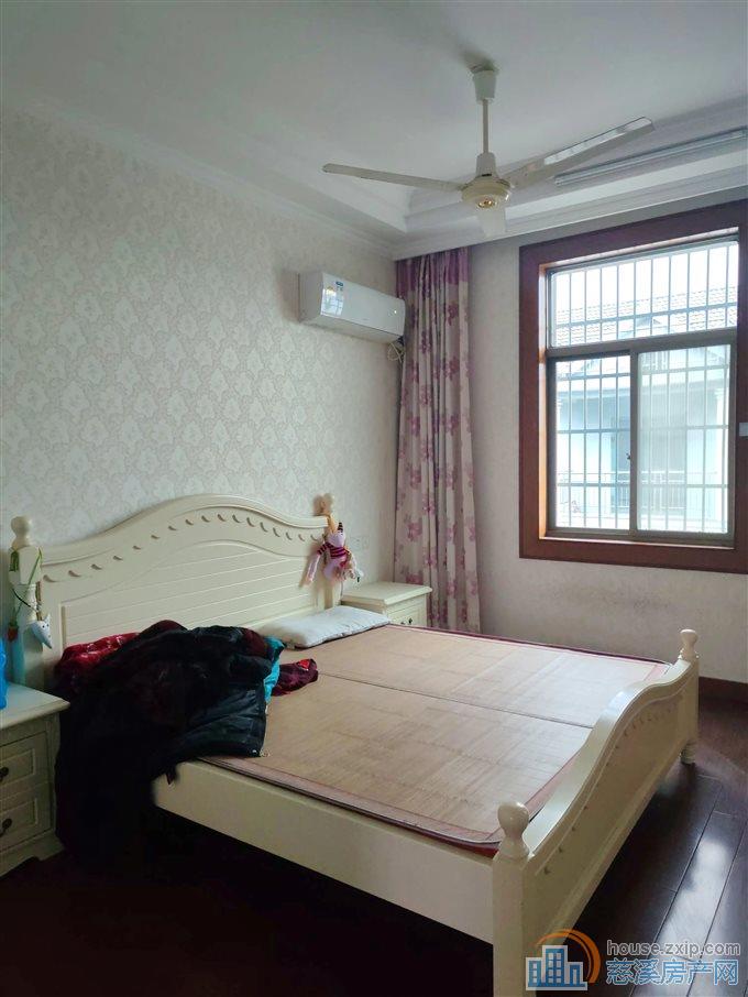 眉兴小区439平580万独栋别墅三通三