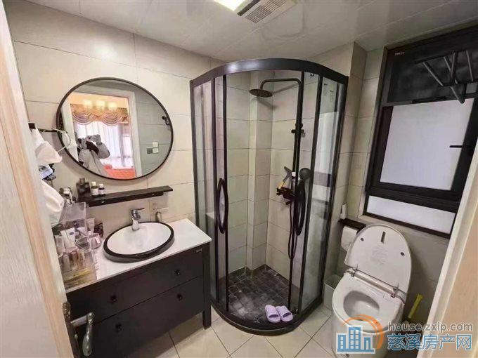 出售碧桂园天誉华府带车位