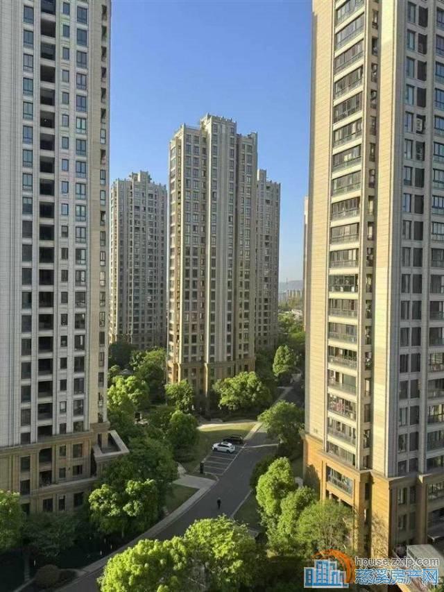 复地御溪雅苑一期188平精装208万
