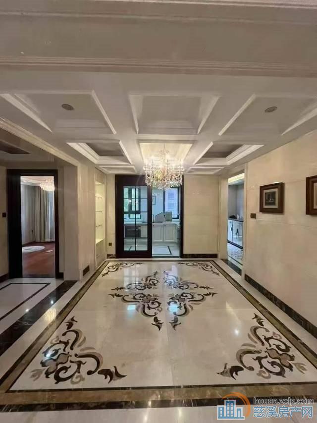 橡树湾洋房146平车位豪装280万