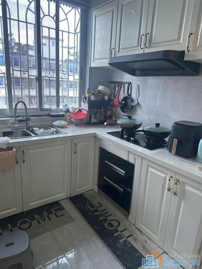 孙塘新村77平118万实验书包