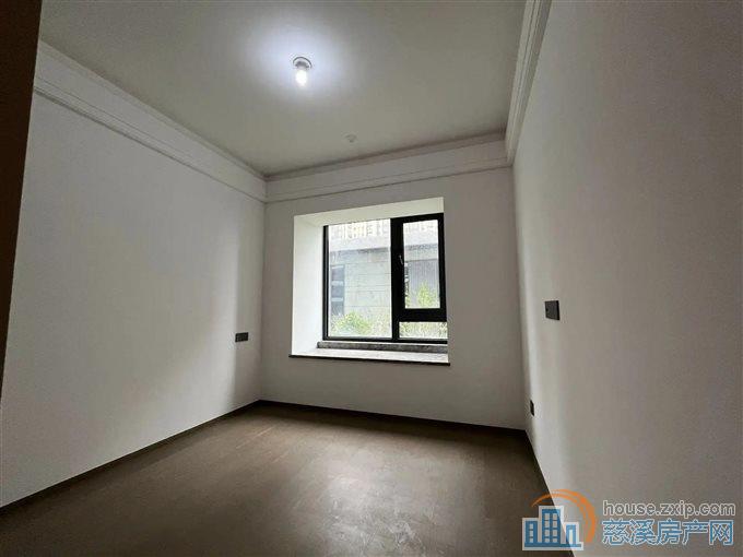 江山云望142平300万精装修四居室