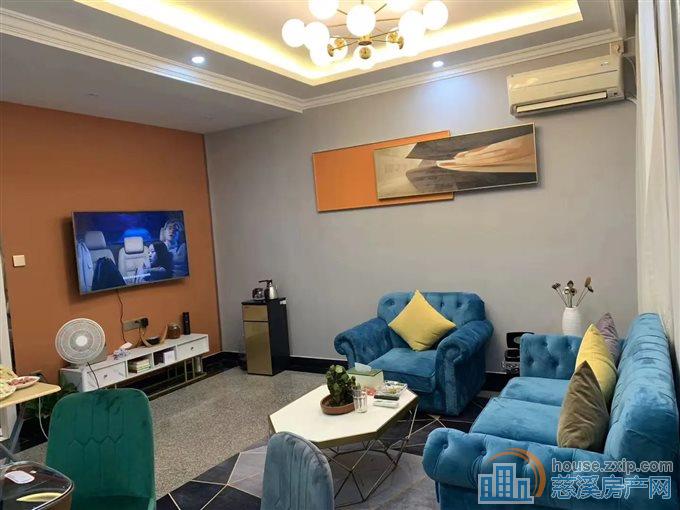 孙塘新村77平118万实验书包