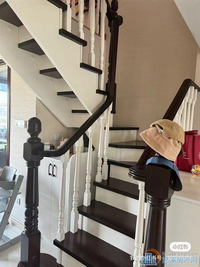 城市桃源电梯顶复86+86平精装带车位