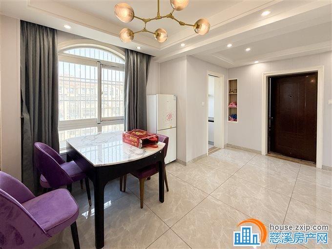 洋房星光家园二期85平92.8送车位