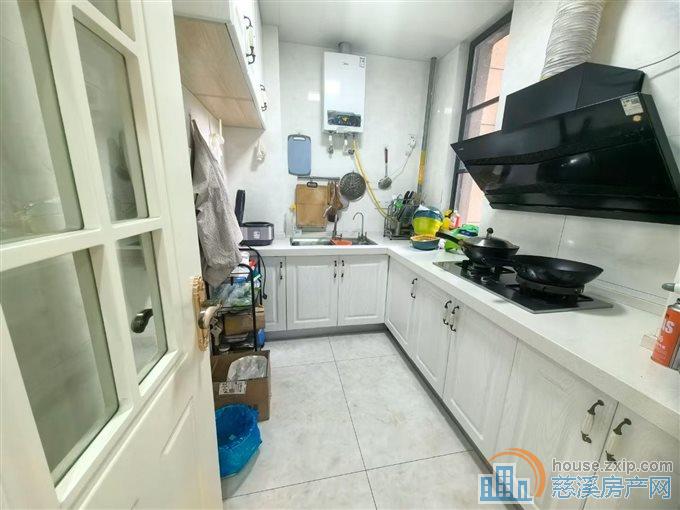 新潮塘南苑60平98万精装