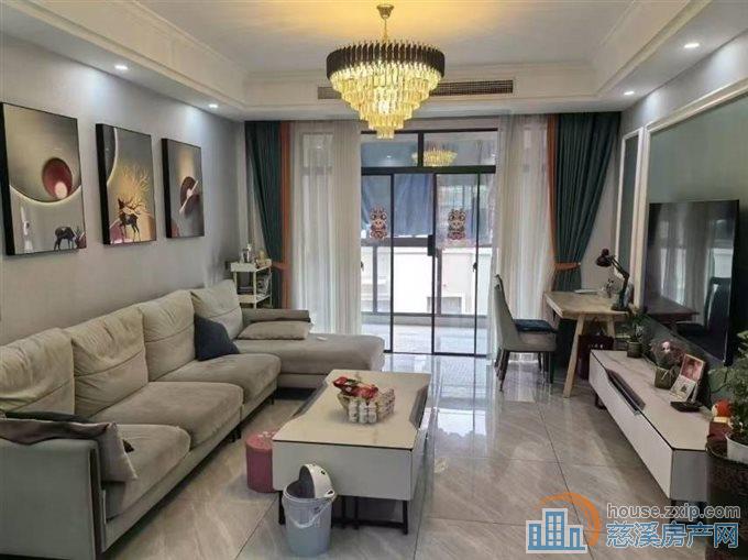 白彭小区双桥苑110平精装120万