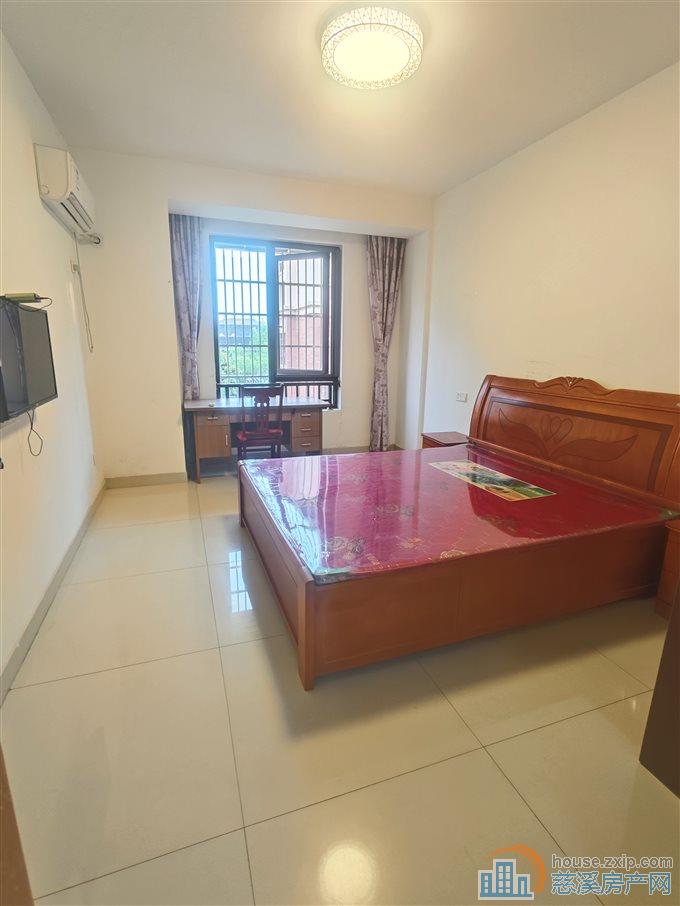 嘉景园三室两厅两卫精装修直接房源钥匙在