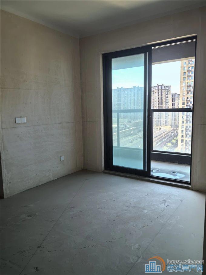 江樾潮启 吾悦广场旁 118平169万