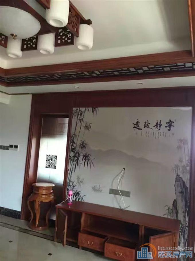 双喜花园176平三室二厅3800元包车位