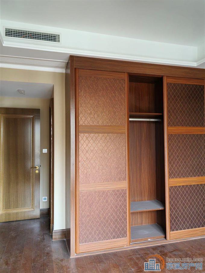 恒大河悦府洋房130平精装修120.8万直接