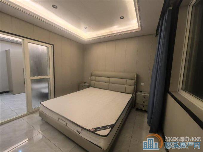 银泰上林坊步行街附近【中安阁】一室一厅自家房子，没有中介费