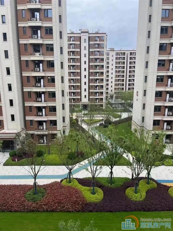 特价蔚蓝云图洋房急卖3室钥匙在位置好