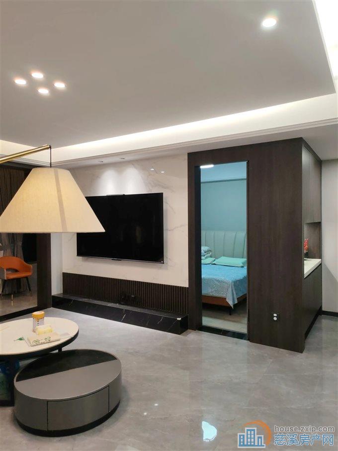 阅江府 精装洋房135平方258万低总价