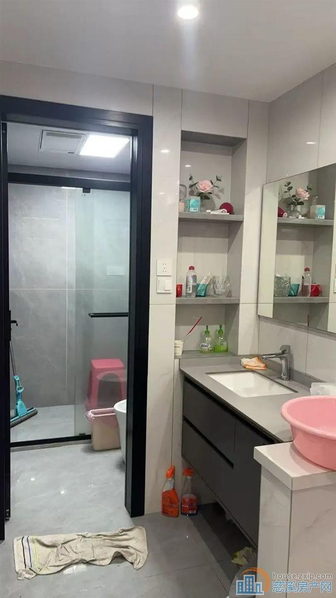 蔚蓝云图花苑 精装拎包入住带车位黄金楼层