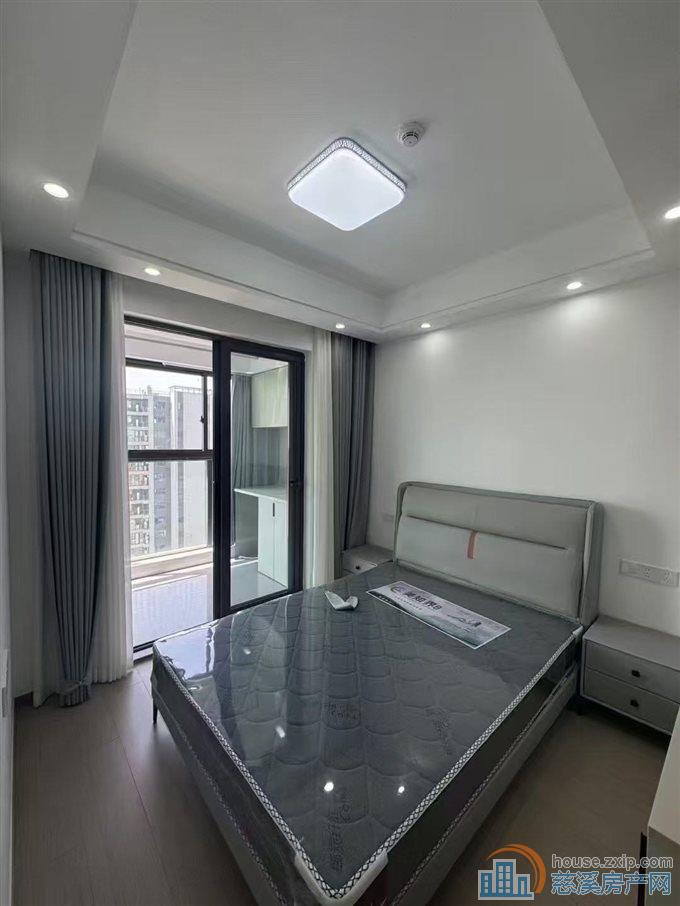 明月湖版块 湖樾云著3室2卫精装修